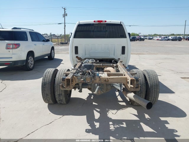45898540 :رقم المزاد ، 1GT426C80DF150337 vin ، 2013 Gmc Sierra 3500hd Denali مزاد بيع