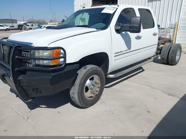45898540 :رقم المزاد ، 1GT426C80DF150337 vin ، 2013 Gmc Sierra 3500hd Denali مزاد بيع