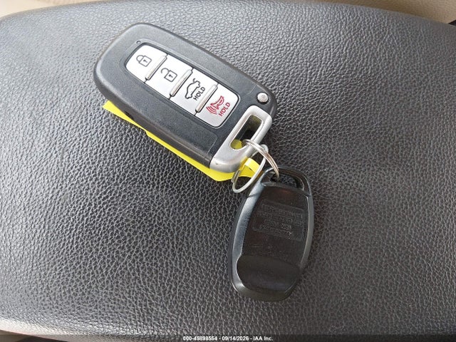 Продажа на аукционе авто 2012 Hyundai Elantra Limited (ulsan Plant), vin: KMHDH4AE7CU441001, номер лота: 45898554