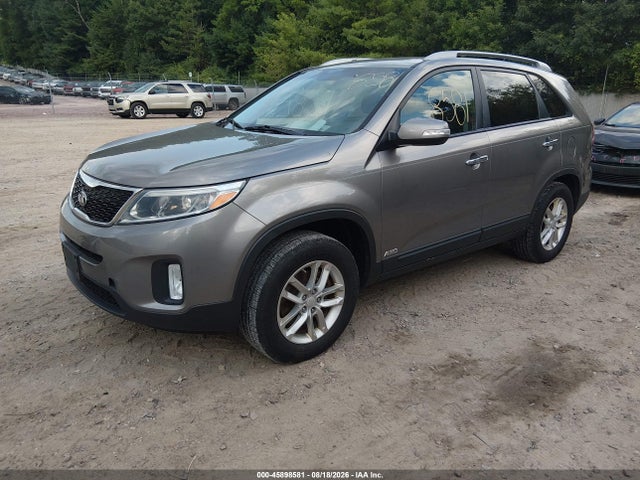 2015 Kia Sorento Lx მანქანა იყიდება აუქციონზე, vin: 5XYKTCA63FG592260, აუქციონის ნომერი: 45898581