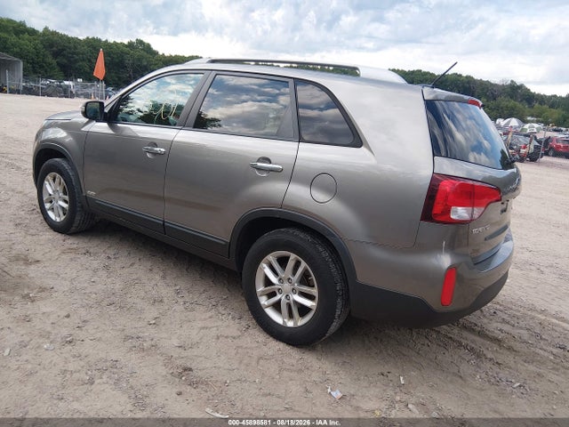 2015 Kia Sorento Lx მანქანა იყიდება აუქციონზე, vin: 5XYKTCA63FG592260, აუქციონის ნომერი: 45898581