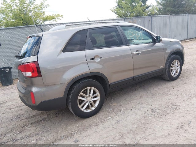 2015 Kia Sorento Lx მანქანა იყიდება აუქციონზე, vin: 5XYKTCA63FG592260, აუქციონის ნომერი: 45898581