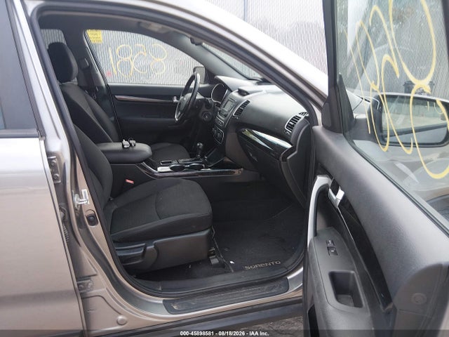 2015 Kia Sorento Lx მანქანა იყიდება აუქციონზე, vin: 5XYKTCA63FG592260, აუქციონის ნომერი: 45898581