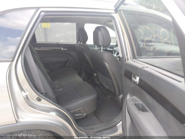 2015 Kia Sorento Lx მანქანა იყიდება აუქციონზე, vin: 5XYKTCA63FG592260, აუქციონის ნომერი: 45898581