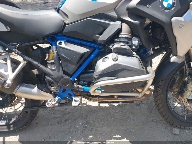 BMW R1200 Gs 2018 WB10A6107JZ657094 Image 8