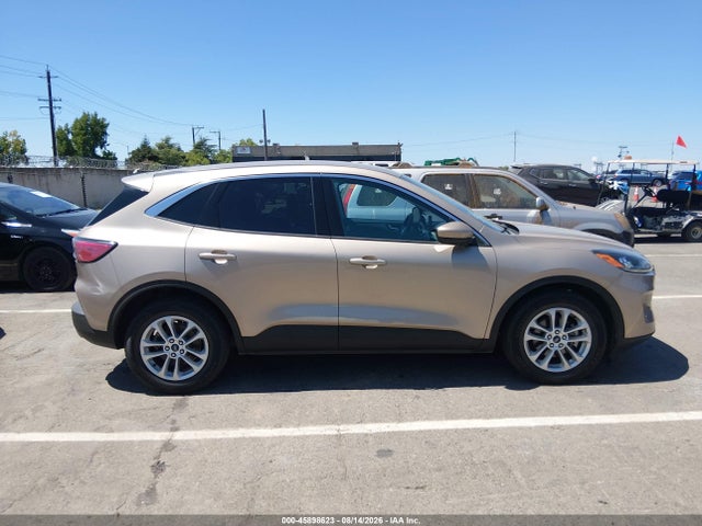 Ford ESCAPE SE 2020 1FMCU0G60LUC01286 Image 13