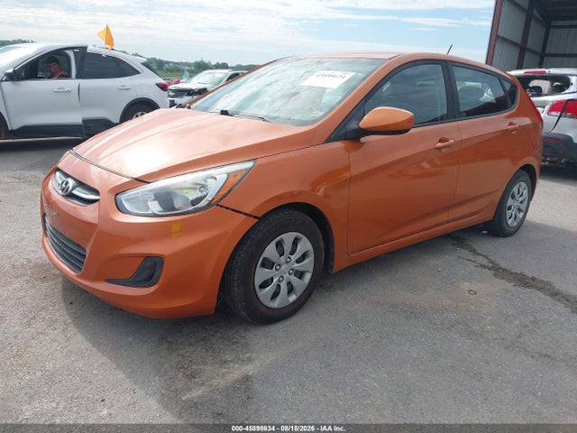 2017 Hyundai Accent Se მანქანა იყიდება აუქციონზე, vin: KMHCT5AE1HU323906, აუქციონის ნომერი: 45898634