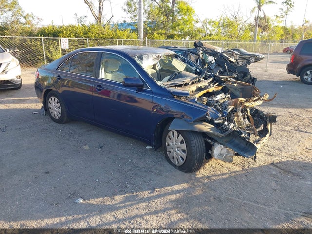 45898636 :رقم المزاد ، 4T1BF3EK3BU582010 vin ، 2011 Toyota Camry مزاد بيع