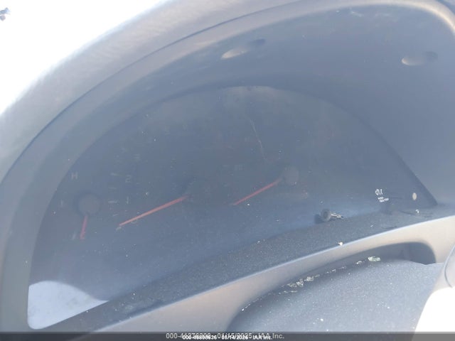 45898636 :رقم المزاد ، 4T1BF3EK3BU582010 vin ، 2011 Toyota Camry مزاد بيع