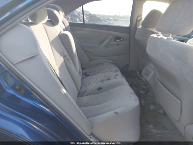 45898636 :رقم المزاد ، 4T1BF3EK3BU582010 vin ، 2011 Toyota Camry مزاد بيع