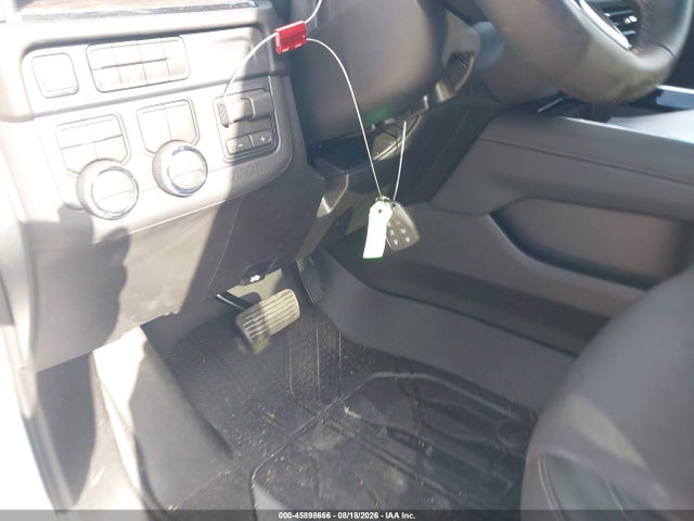 45898666 :رقم المزاد ، 1GNS6DKD1TR333233 vin ، 2026 Chevrolet Suburban Z71, 4wd مزاد بيع