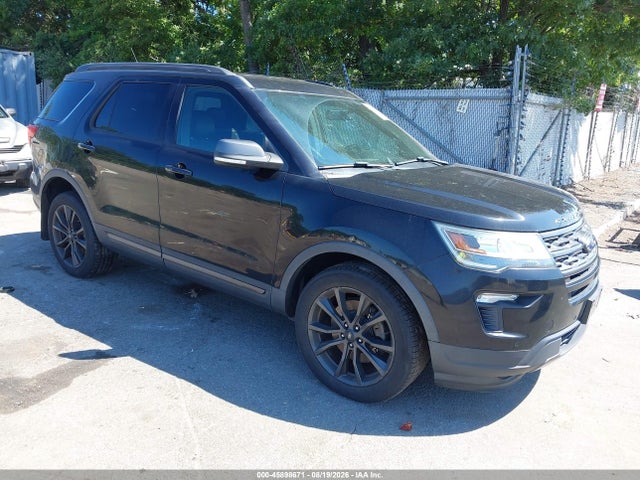 45898671 :رقم المزاد ، 1FM5K8D81JGB02166 vin ، 2018 Ford Explorer Xlt مزاد بيع