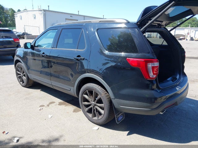 45898671 :رقم المزاد ، 1FM5K8D81JGB02166 vin ، 2018 Ford Explorer Xlt مزاد بيع