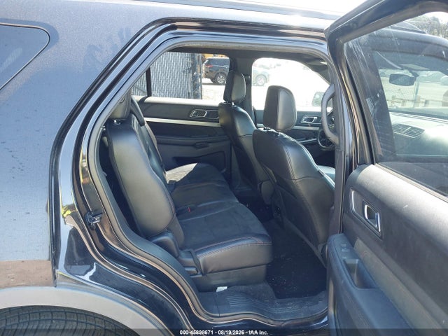 45898671 :رقم المزاد ، 1FM5K8D81JGB02166 vin ، 2018 Ford Explorer Xlt مزاد بيع