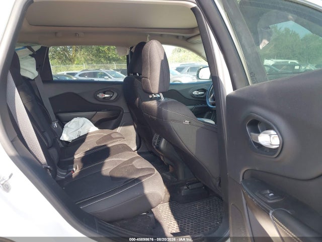 2015 Jeep Cherokee Latitude მანქანა იყიდება აუქციონზე, vin: 1C4PJMCS9FW509946, აუქციონის ნომერი: 45898676