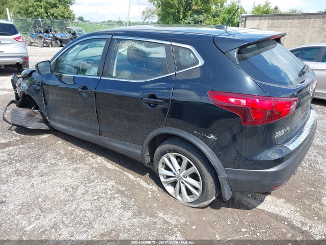 2017 Nissan Rogue Sport S მანქანა იყიდება აუქციონზე, vin: JN1BJ1CR4HW133880, აუქციონის ნომერი: 45898679