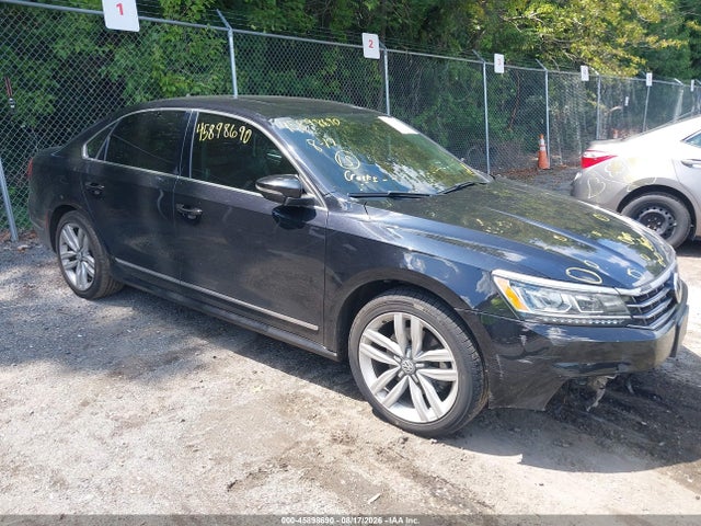 2017 Volkswagen Passat 1.8t Se მანქანა იყიდება აუქციონზე, vin: 1VWGT7A36HC011194, აუქციონის ნომერი: 45898690