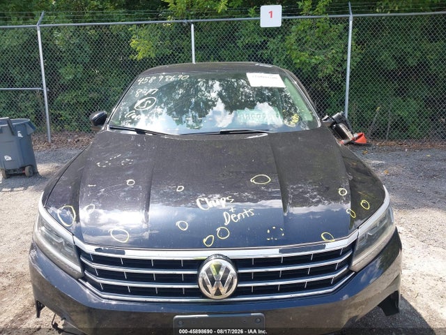 Продаж на аукціоні авто 2017 Volkswagen Passat 1.8t Se, vin: 1VWGT7A36HC011194, номер лоту: 45898690