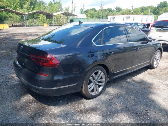 Продаж на аукціоні авто 2017 Volkswagen Passat 1.8t Se, vin: 1VWGT7A36HC011194, номер лоту: 45898690