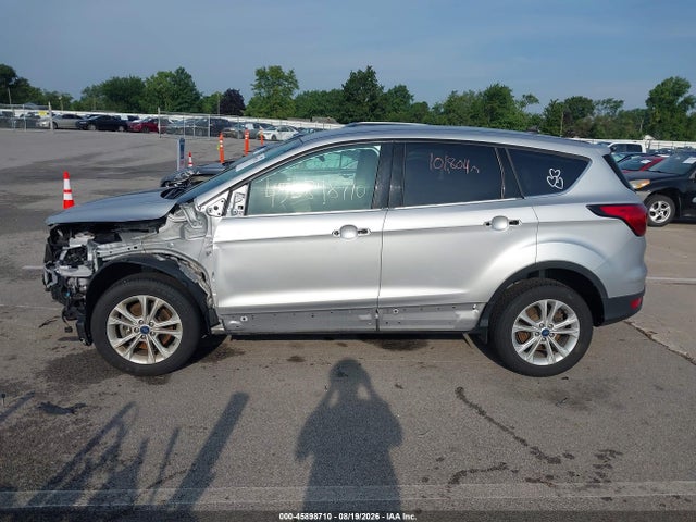 2019 Ford Escape Se მანქანა იყიდება აუქციონზე, vin: 1FMCU9G96KUC08613, აუქციონის ნომერი: 45898710
