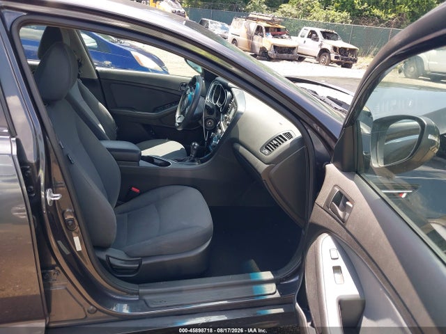 Продажа на аукционе авто 2015 Kia Optima Lx, vin: 5XXGM4A7XFG480027, номер лота: 45898718