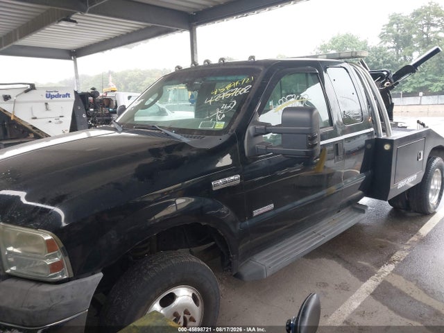45898721 :رقم المزاد ، 1FDWX37P57EB47062 vin ، 2007 Ford F-350 Chassis مزاد بيع
