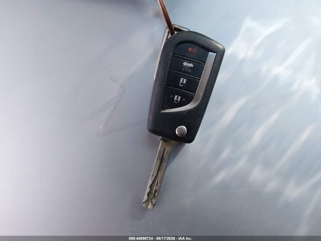 Продаж на аукціоні авто 2018 Toyota Camry Le, vin: 4T1B11HK3JU006494, номер лоту: 45898724