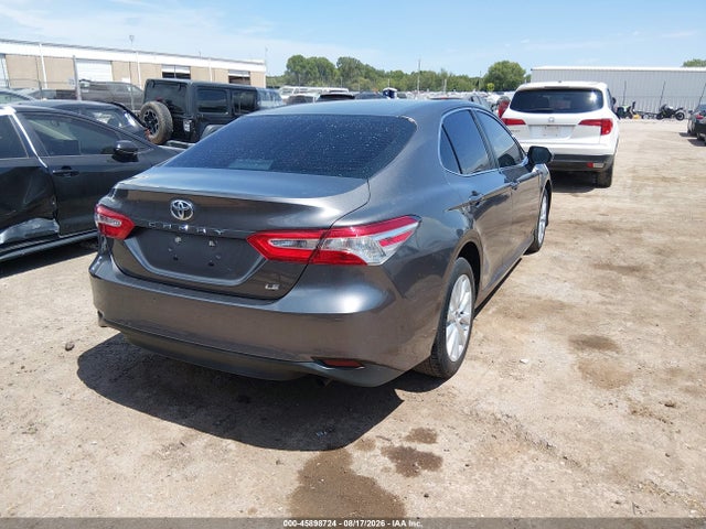 Продаж на аукціоні авто 2018 Toyota Camry Le, vin: 4T1B11HK3JU006494, номер лоту: 45898724