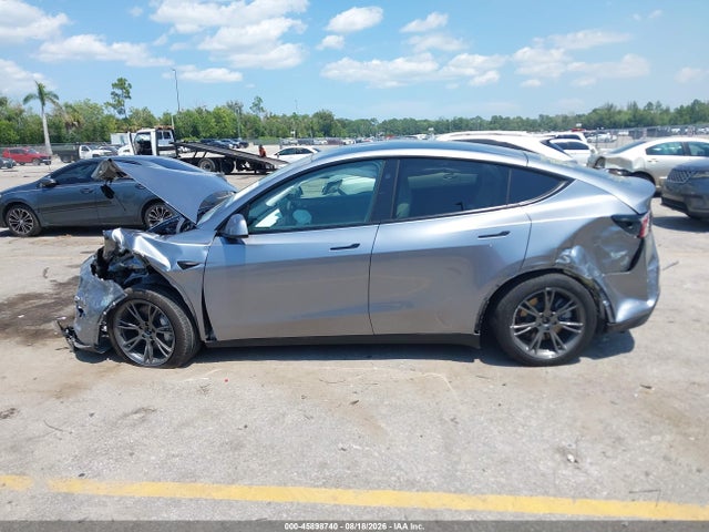 45898740 :رقم المزاد ، 7SAYGDEE4RA303226 vin ، 2024 Tesla Model Y Long Range Dual Motor All-wheel Drive مزاد بيع