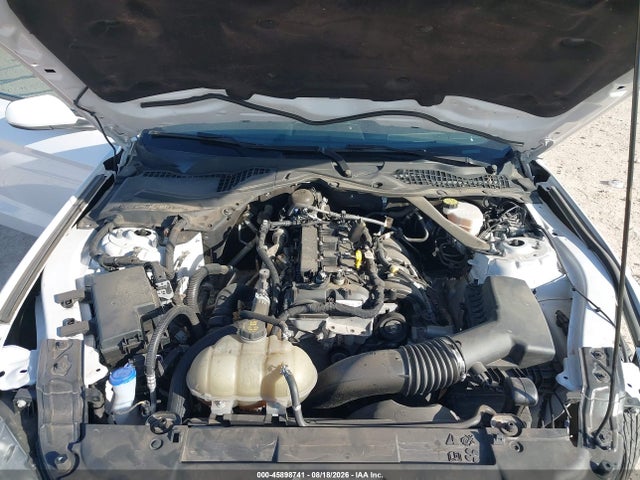 45898741 :رقم المزاد ، 1FATP8UH0M5122542 vin ، 2021 Ford Mustang Ecoboost Premium مزاد بيع