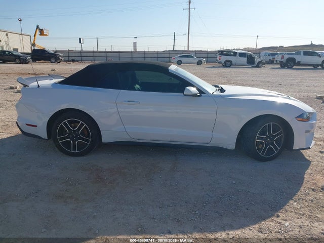 45898741 :رقم المزاد ، 1FATP8UH0M5122542 vin ، 2021 Ford Mustang Ecoboost Premium مزاد بيع