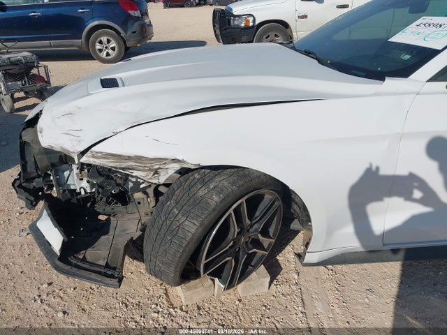 45898741 :رقم المزاد ، 1FATP8UH0M5122542 vin ، 2021 Ford Mustang Ecoboost Premium مزاد بيع