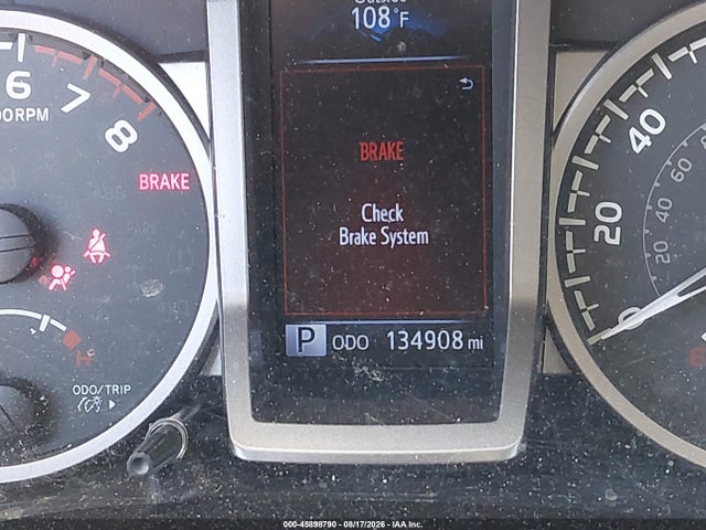 2018 Toyota Tacoma Sr5 V6 მანქანა იყიდება აუქციონზე, vin: 5TFAZ5CN4JX059334, აუქციონის ნომერი: 45898790