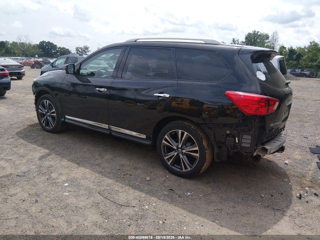 Продажа на аукционе авто 2017 Nissan Pathfinder Platinum, vin: 5N1DR2MM8HC623422, номер лота: 45898819