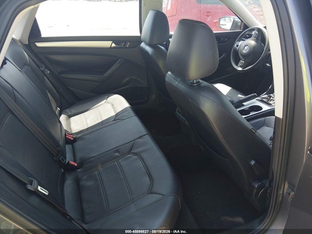 2013 Volkswagen Passat Se მანქანა იყიდება აუქციონზე, vin: 1VWBN7A36DC071037, აუქციონის ნომერი: 45898827