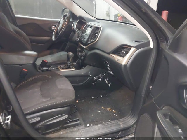Jeep Cherokee Latitude 2015 1C4PJMCB4FW772099 Image 5