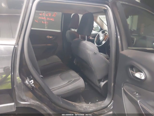 Продаж на аукціоні авто 2015 Jeep Cherokee Latitude, vin: 1C4PJMCB4FW772099, номер лоту: 45898839