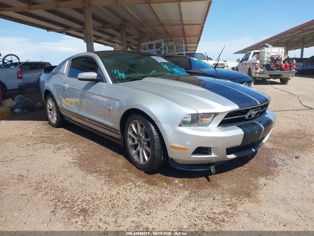 2011 Ford Mustang V6 Premium მანქანა იყიდება აუქციონზე, vin: 1ZVBP8AM0B5165456, აუქციონის ნომერი: 45898870