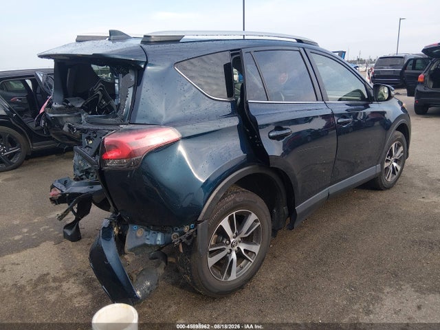 Aukcja sprzedaży 2017 Toyota Rav4 Xle, vin: JTMRFREV4HJ106830, numer aukcji: 45898962