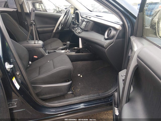 Aukcja sprzedaży 2017 Toyota Rav4 Xle, vin: JTMRFREV4HJ106830, numer aukcji: 45898962