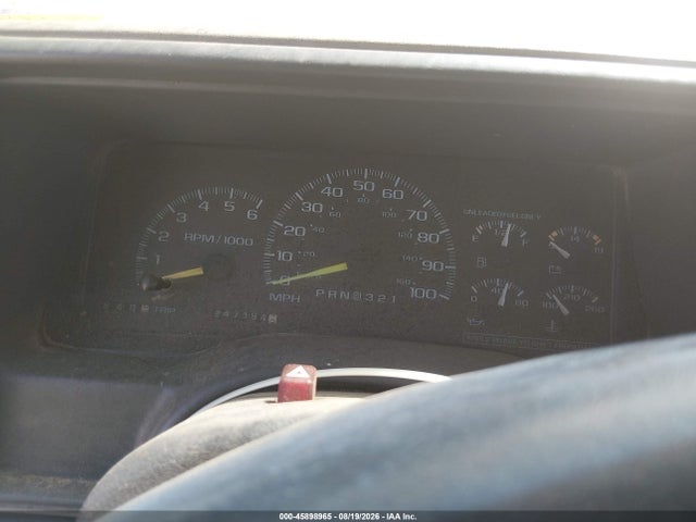 Продаж на аукціоні авто 2000 Gmc Sierra 2500 Chassis Classic Sl, vin: 1GDGC24R0YF487084, номер лоту: 45898965
