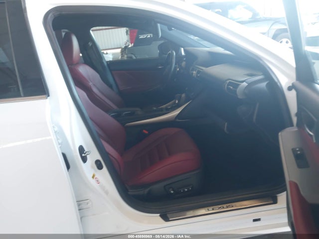 Lexus IS 250 2015 JTHCF1D29F5019136 Image 5