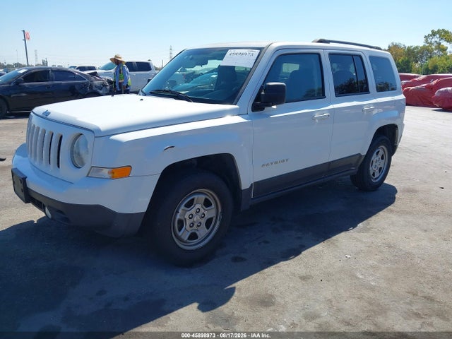 1C4NJPBA3FD313045 Jeep Patriot Sport