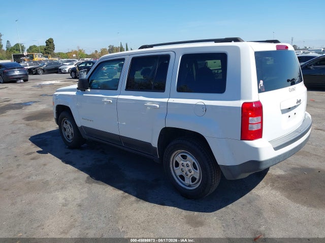 1C4NJPBA3FD313045 Jeep Patriot Sport