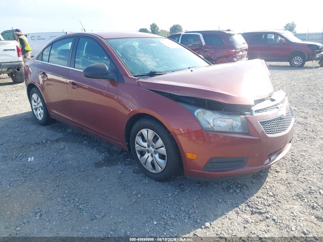 45898998 :رقم المزاد ، 1G1PC5SH7C7400714 vin ، 2012 Chevrolet Cruze Ls مزاد بيع