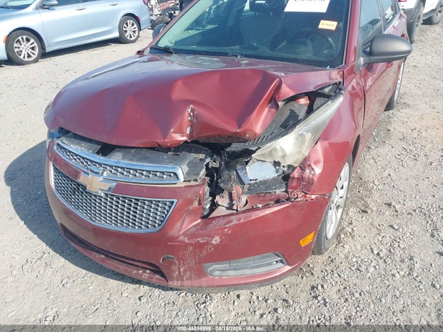 45898998 :رقم المزاد ، 1G1PC5SH7C7400714 vin ، 2012 Chevrolet Cruze Ls مزاد بيع