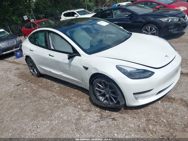 2023 Tesla Model 3 Rear-wheel Drive მანქანა იყიდება აუქციონზე, vin: 5YJ3E1EA0PF657012, აუქციონის ნომერი: 45899025