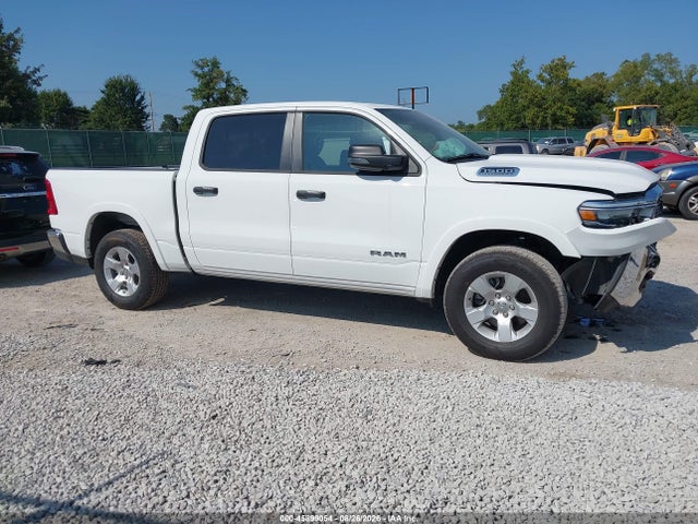 Продаж на аукціоні авто 2026 Ram 1500 Big Horn  4x4 5'7 Box, vin: 3C6SRFFP5T4183460, номер лоту: 45899054