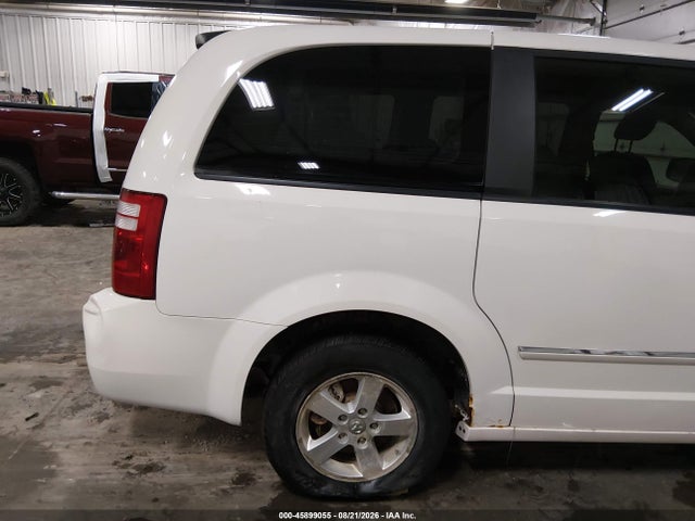 45899055 :رقم المزاد ، 1D8HN54PX8B111021 vin ، 2008 Dodge Grand Caravan Sxt مزاد بيع