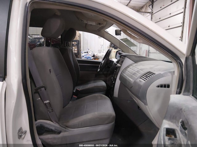 45899055 :رقم المزاد ، 1D8HN54PX8B111021 vin ، 2008 Dodge Grand Caravan Sxt مزاد بيع